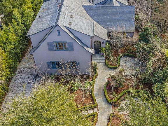4th image of 70 Waverley Oaks