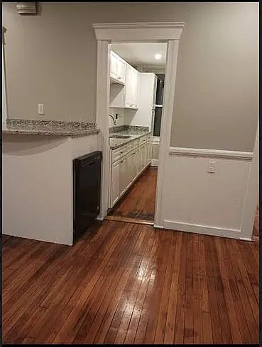 3 bed, 1168 sqft, $2,200 — Photo 3