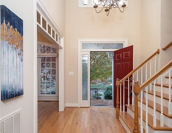 3rd image of 28 Kinglet Cir