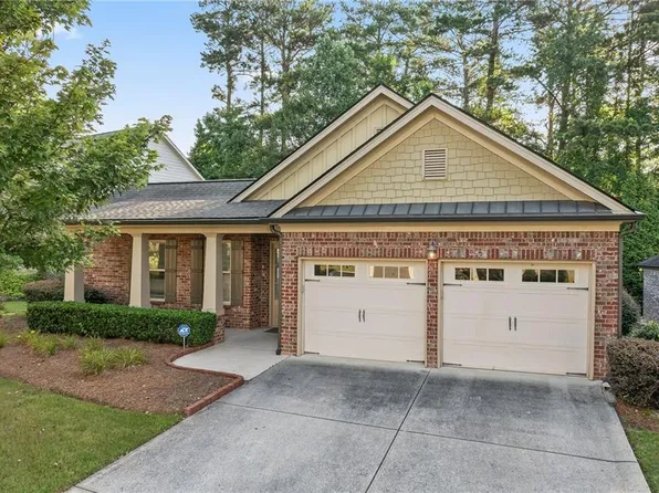 3981 Sovereign Dr, Buford, GA 30519