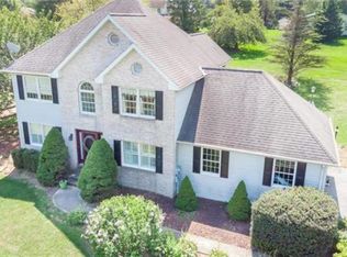 1141 Miller Rd, Wind Gap, PA 18091