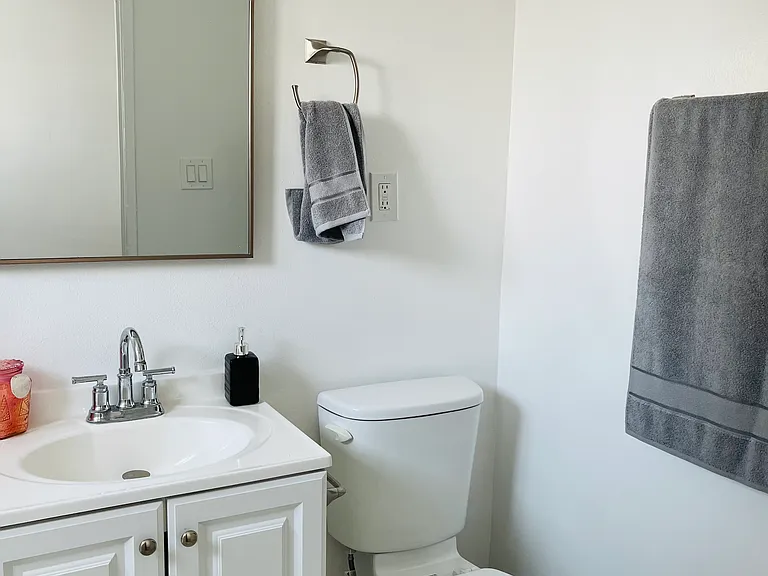 10341 Zelzah Ave #2 — Photo 15