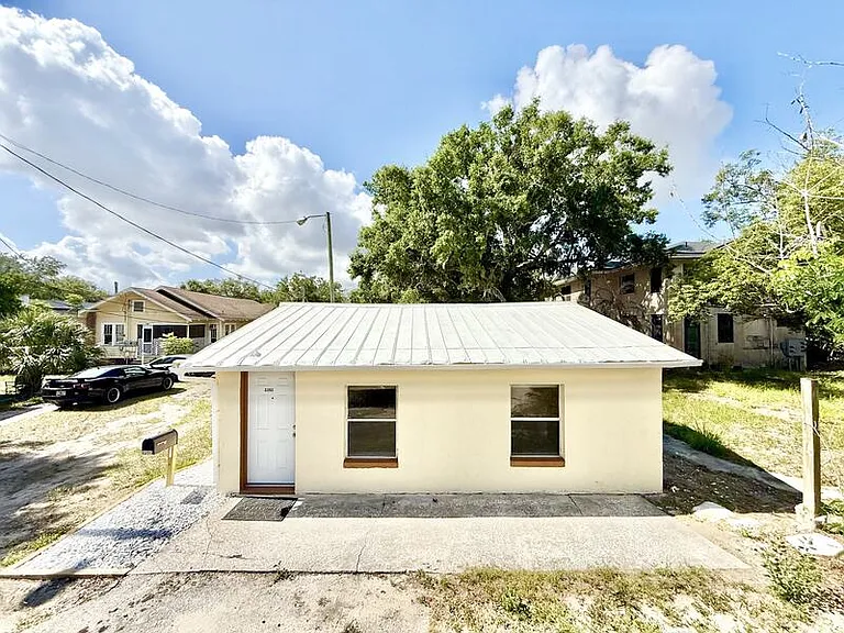 335 E Central Ave — Photo 3