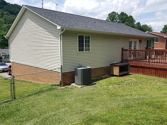 5th image of 3820 Alderwood Dr
