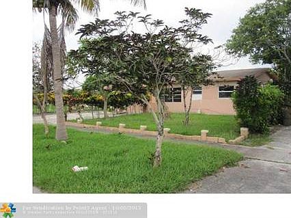 2nd image of 1131 SW 8th Ave