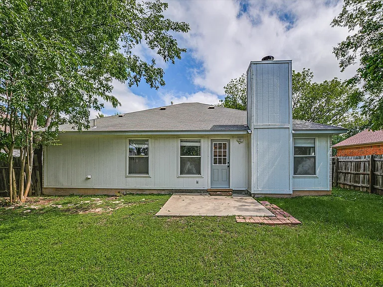 15009 Big Falls Dr — Photo 21