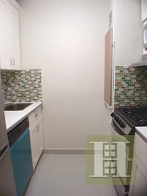 Rented by Halstead Real Estate | media 13