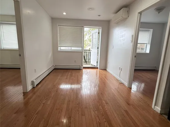 6475 Austin Street #4C, Rego Park, NY 11374