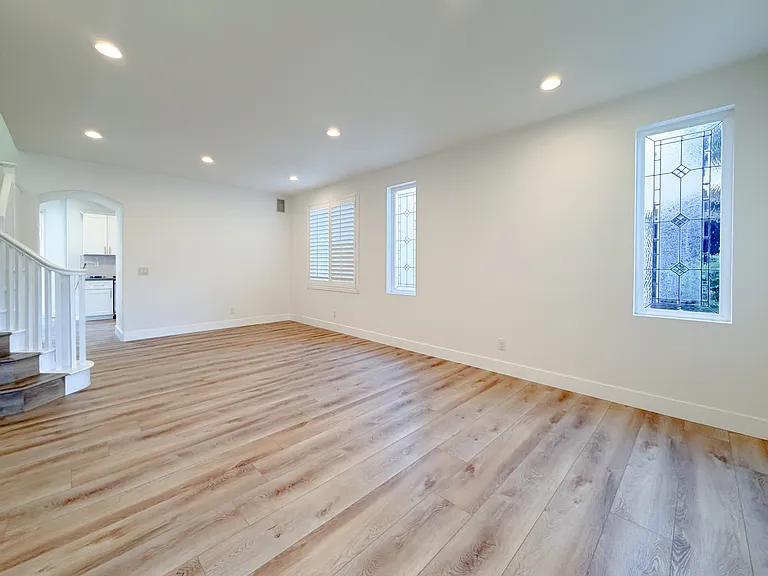 4359 Saint Andrews Dr — Photo 5