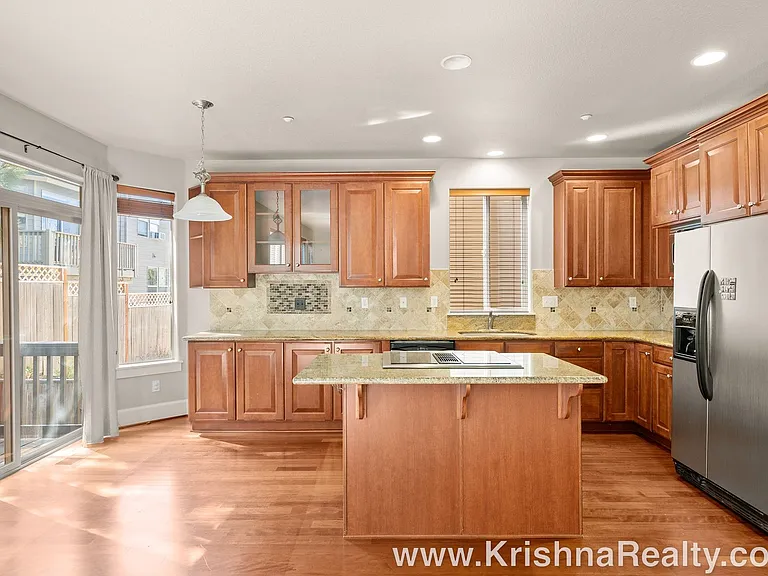 11322 NW Kimble Ct — Photo 6