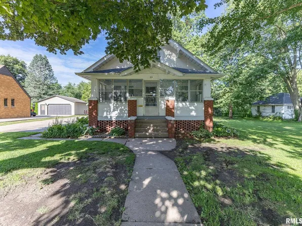 111 N Main St, Cambridge, IL 61238