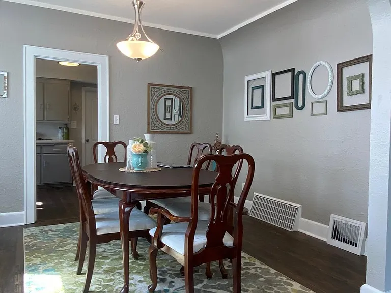 1315 S 54th St — Photo 14
