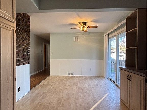 5th image of 13609 Bangor Ave