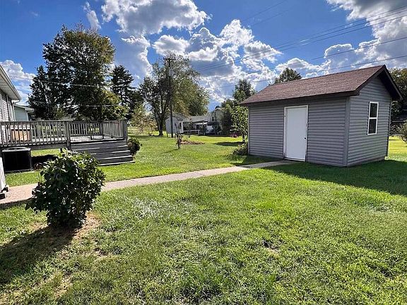 4th image of 140 Skyline Dr