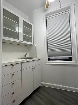 Rented by Prince Real Estate Associates LLC | media 19