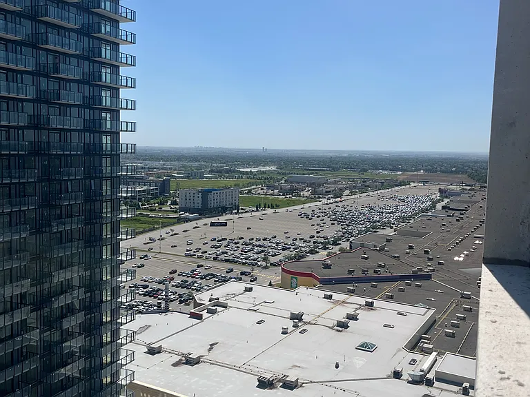 9000 Jane St #2104 — Photo 10