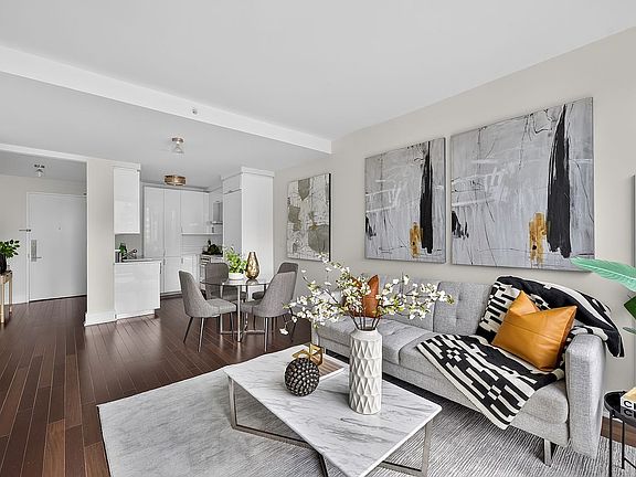 3rd image of 60 Riverside Blvd APT 1810