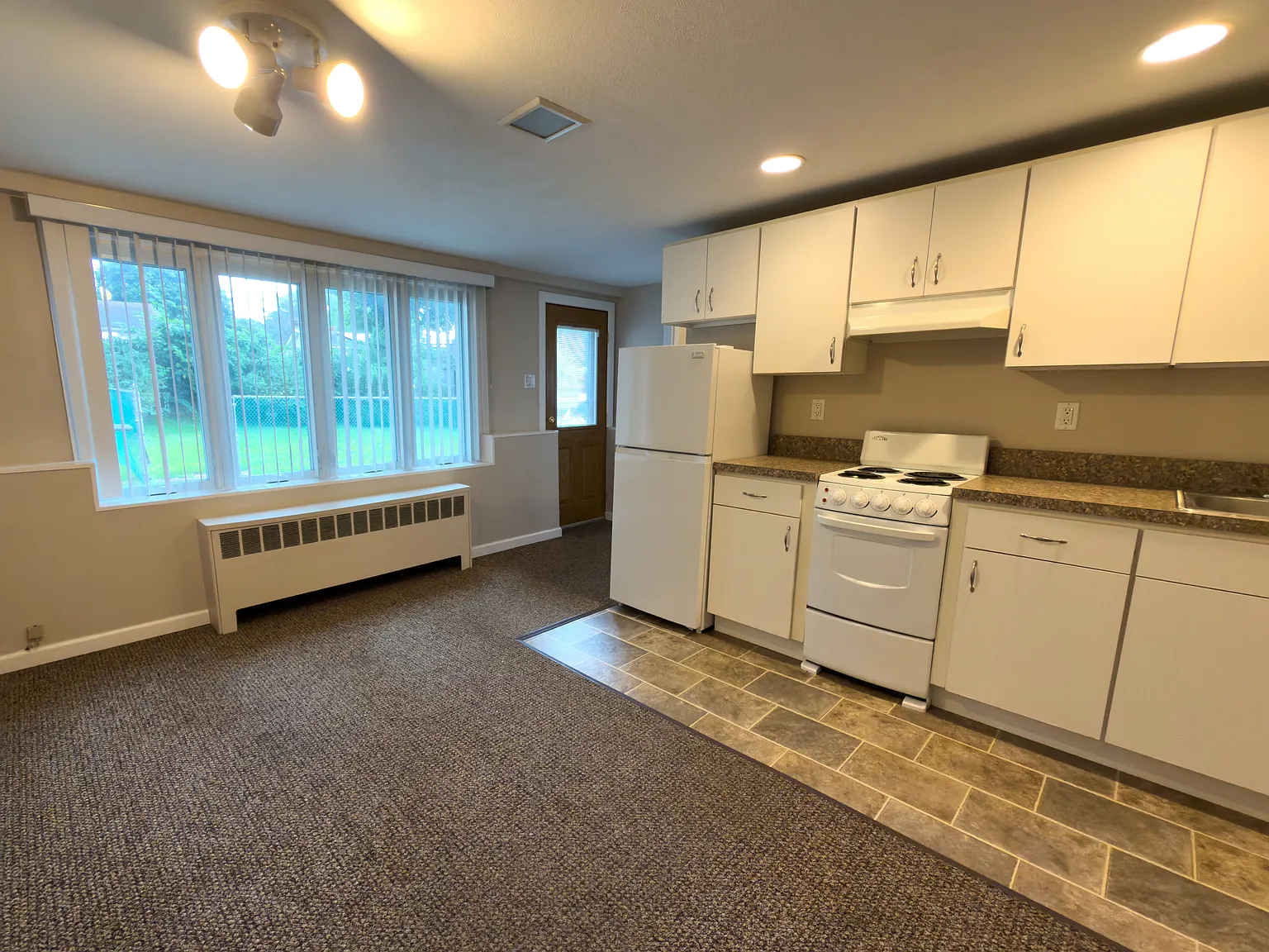 1 bed, $2,350 — Photo 3
