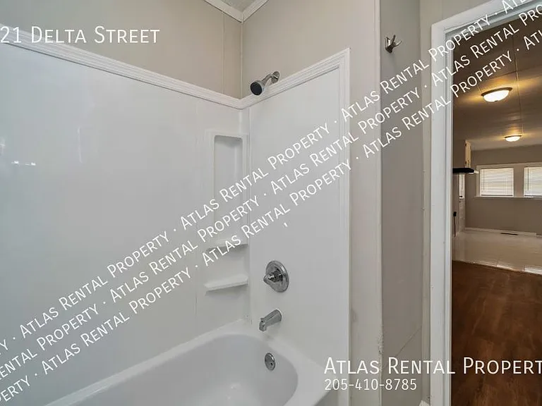 821 Delta St — Photo 25