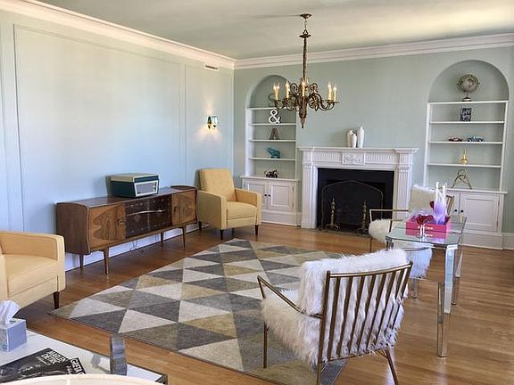 5th image of 5000 S East End Ave APT 21B
