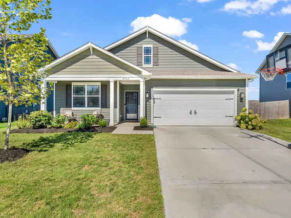 2964 Patchwork Dr, Monrovia, IN 46157