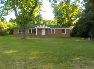 2101 Stanley Dr, Albany, GA 31721