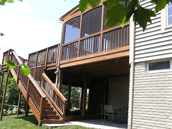 Porch & Deck overlook private yard