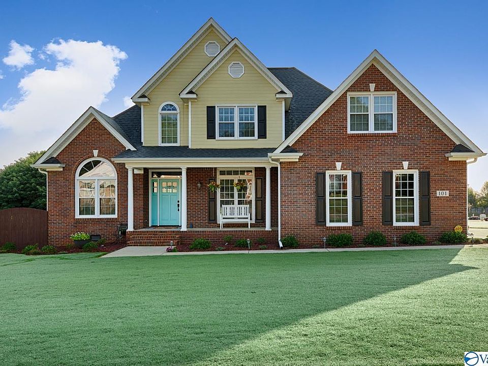 1st image of 101 Falls Creek Cir