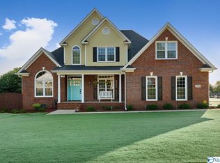 101 Falls Creek Cir, Hazel Green, AL 35750