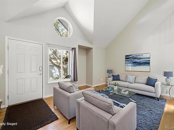 2nd image of 2929 Ross Drive #R64