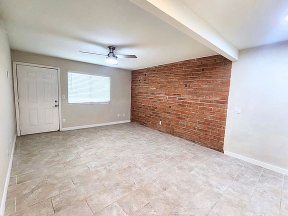 3rd image of 502 E Glenn St #10