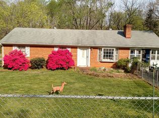 254 Grove Ave, Madison Heights, VA 24572