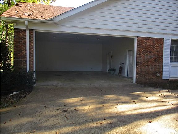 4th image of 3575 Highway 459