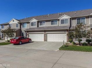 626 86th St, West Des Moines, IA 50266