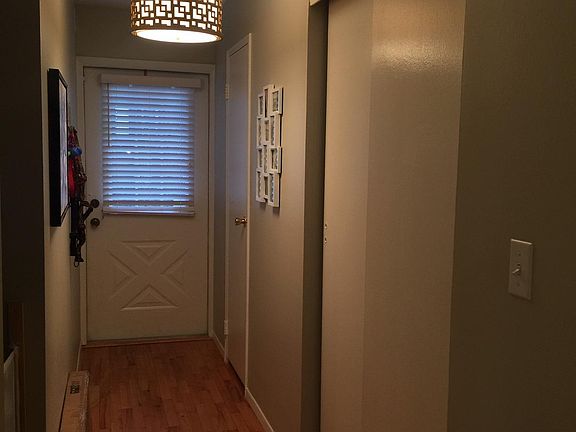 4th image of 17 Carriage Way #17