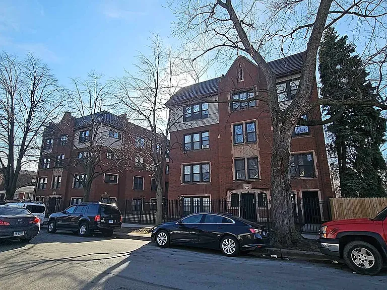 7828 S. Drexel Ave — Photo 2