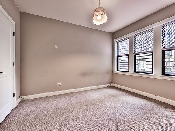 4th image of 3546 W Cortland St APT 1B