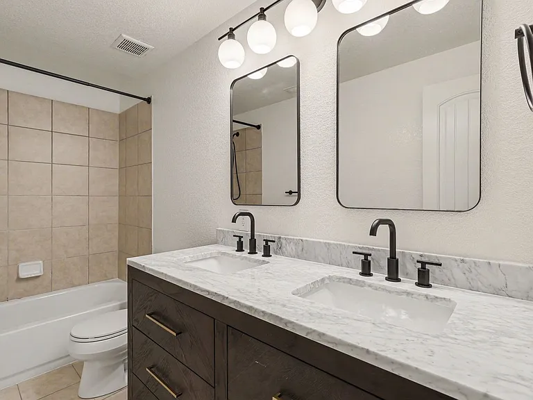 15247 W Auburn Ave — Photo 22