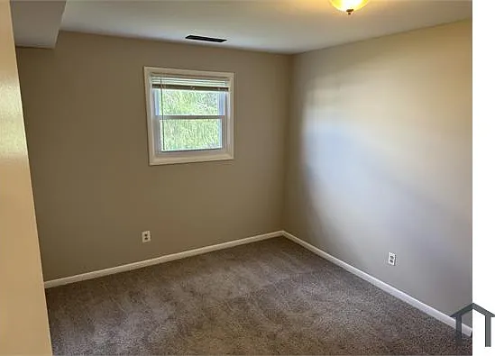13 Warren Lodge Ct #1C — Photo 3