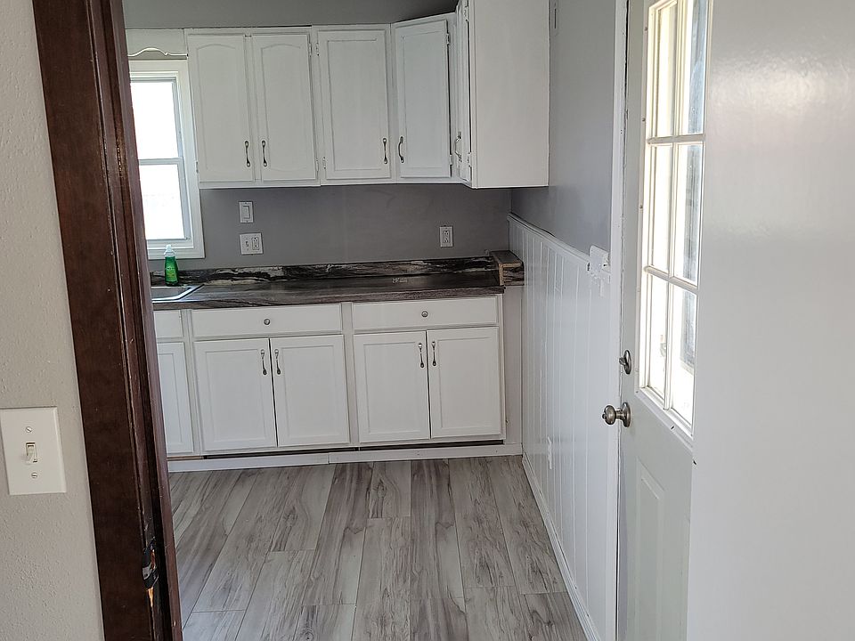 1st image of 3065 McKinley Parkway Ext