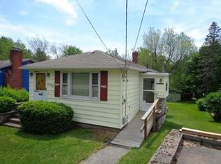 244 Pleasant St, Leicester, MA 01524