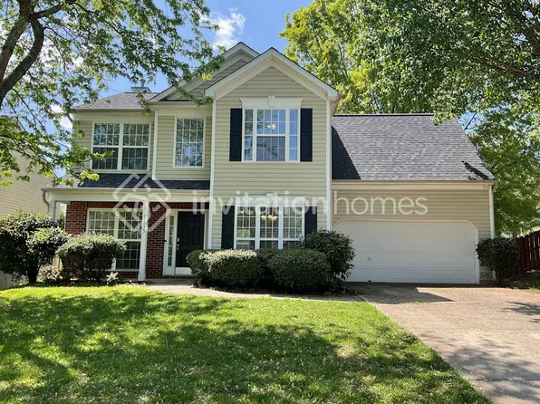 11035 Treebranch Dr, Charlotte, NC 28216