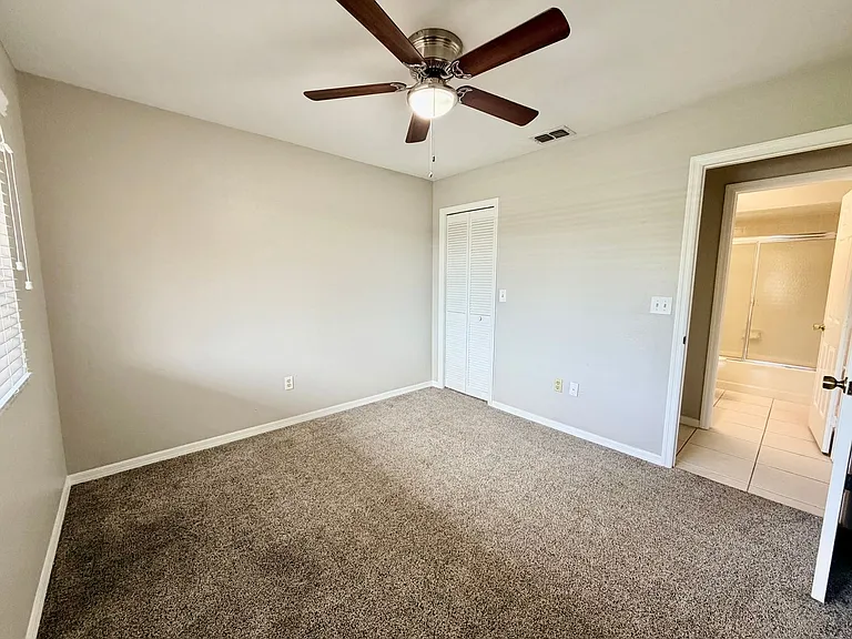 13076 Cross Creek Ct #408 — Photo 9