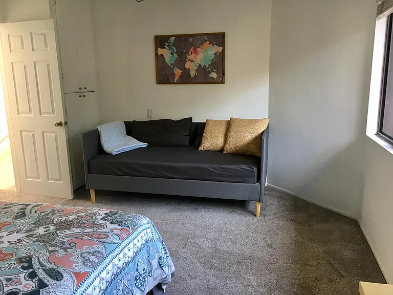 5446 8th St #4 — Photo 7
