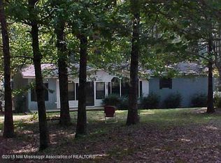 488 E Cox Rd, Byhalia, MS 38611