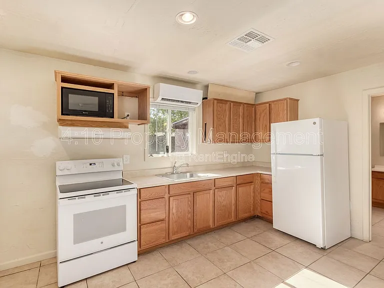 1626 W Taylor St #2 — Photo 5