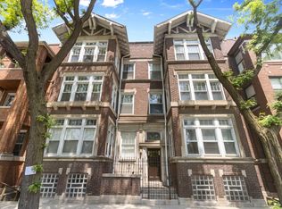 660 E 51st St #2W, Chicago, IL 60615