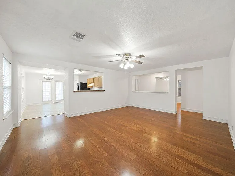 10215 Tiger Bay — Photo 7