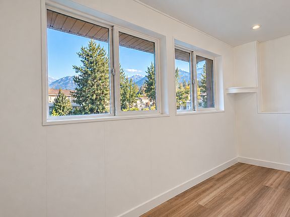 4th image of 8330 S El Manicero Way