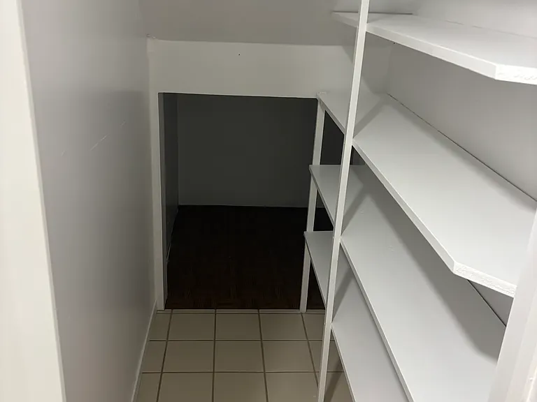 111 Westmoor Dr — Photo 16